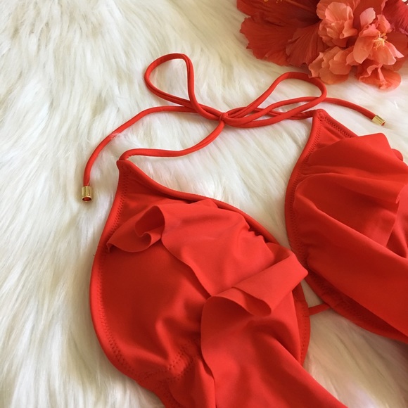 Cheeky Ruffle One Piece - Picture 2 of 8